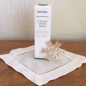 C Shield Smart Serum with blue light filter brightens +hydrates